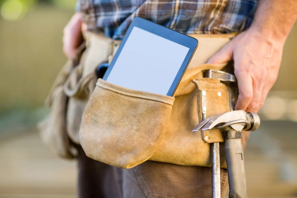 Digitalisierung findet in allen Branchen statt Digitalisierung findet in allen Branchen statt