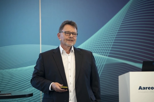 Matthias Finke, Direktor Zentralvertrieb, Aareon, brachte die Vorteile der neuesten Produktgeneration von SAP® auf den Punkt. (Foto: Angelika Stehle, Wiesbaden)