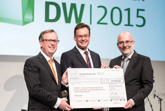 DESWOS-Spendenübergabe 2015 DESWOS-Spendenübergabe 2015