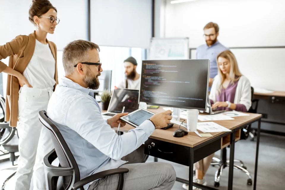 Gemeinsam die Digitalisierung vorantreiben Gemeinsam die Digitalisierung vorantreiben