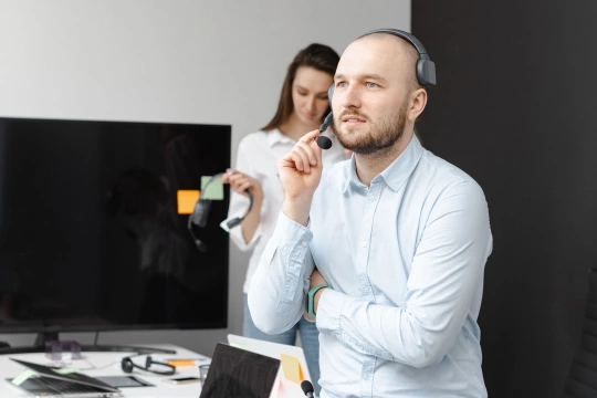 Wir helfen Ihnen gerne weiter Wir helfen Ihnen gerne weiter