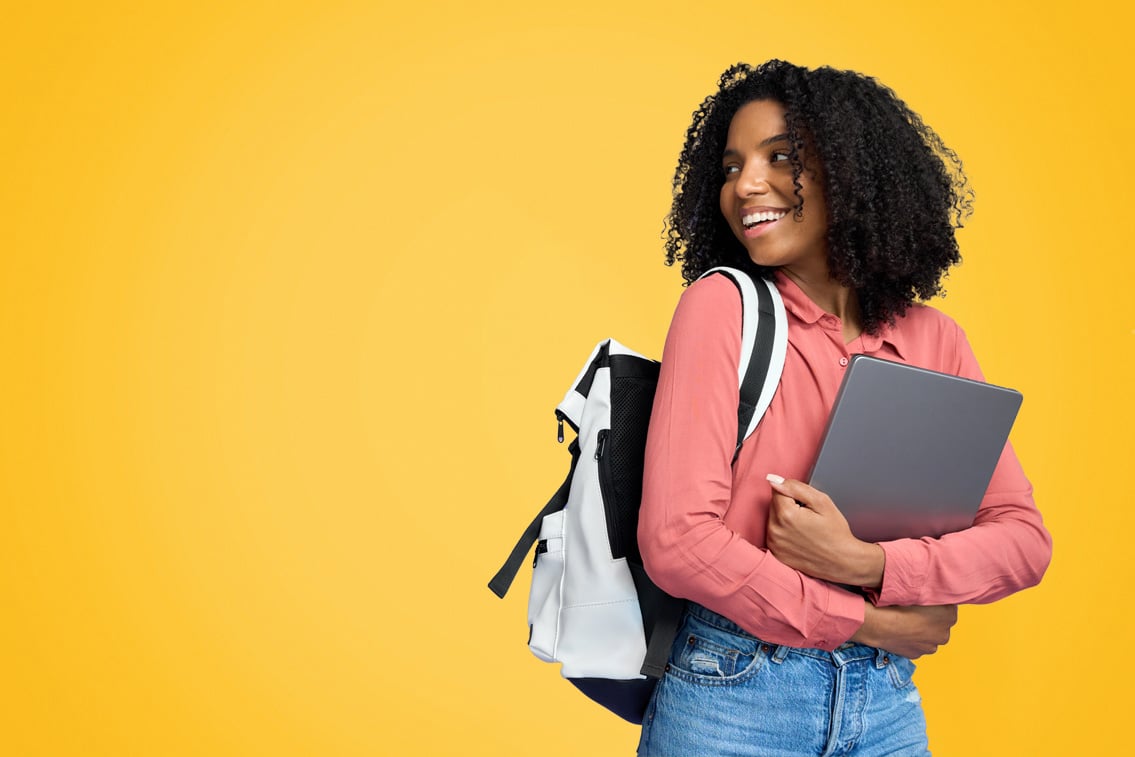 Duales-Studium-AdobeStock_1034558446