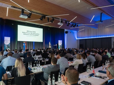 033_20240911_STW_EM214601